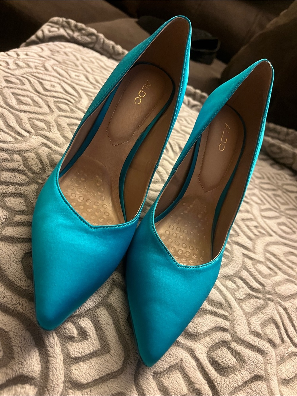 ALDO Women's Teal Pointed-Toe Satin Pumps - Picture 8 of 13